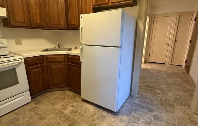1 bed, 1 bath, 850 sqft, $1,825, Unit 108