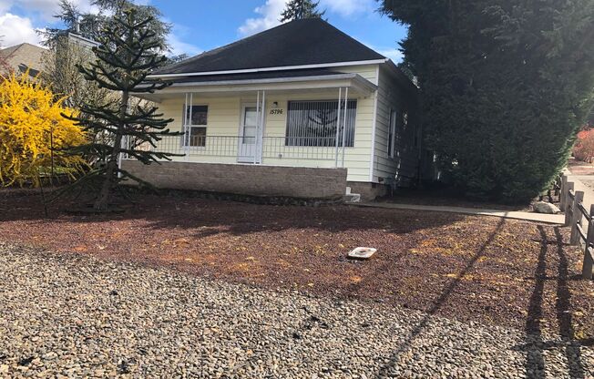 2-Bedroom Single-Level House in Sherwood