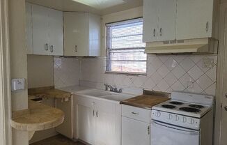 915 Willow St - 1BR apartment