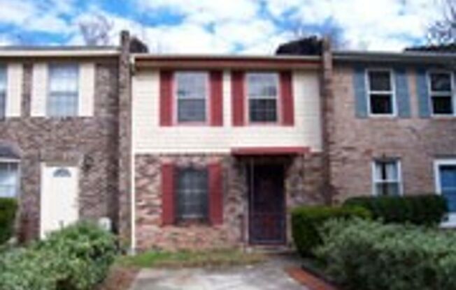 Gorgeous and Spacious 3 BR 1.5 BA Townhome. Almost 1,300 Sq Ft!