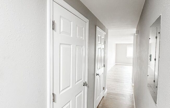 2 beds, 1 bath, 1,000 sqft, $1,650, Unit PDRey563