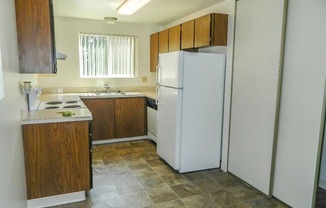 La Verde Apartments Kitchen