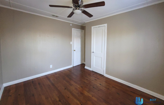 2 beds, 1 bath, $1,350