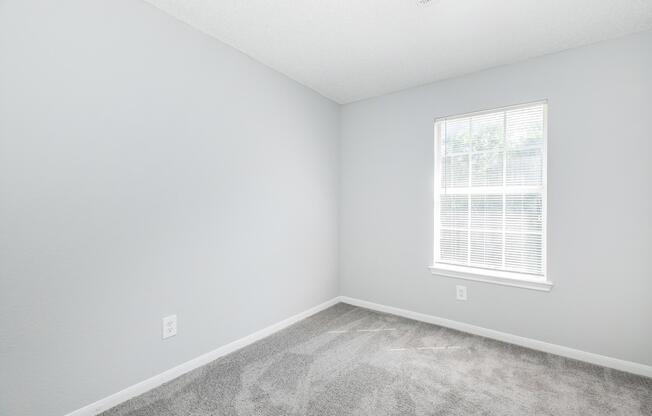 4 beds, 2 baths, 1,358 sqft, $1,798