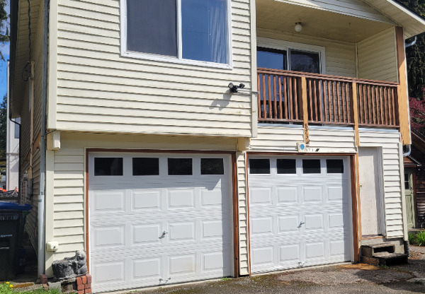 8732 14 AVE