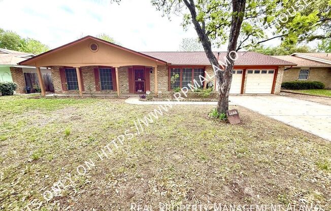 4922 LAMBETH DR