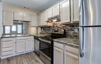 Two Bed Townhome Kitchen at Lory of Augusta Apartments, Augusta, GA