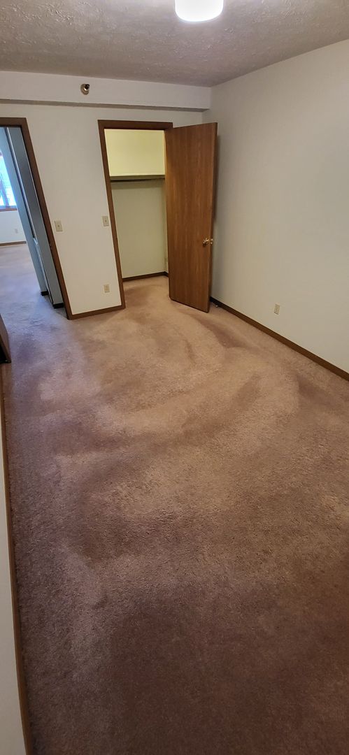 2 beds, 1 bath, 720 sqft, $955, Unit 1249-16