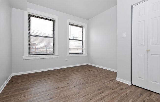 11038-40 S. Vernon Avenue