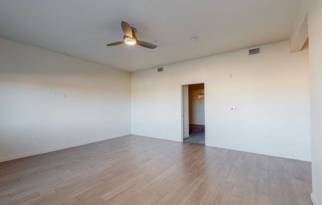 2 beds, 2 baths, 1,233 sqft, $2,282, Unit 413