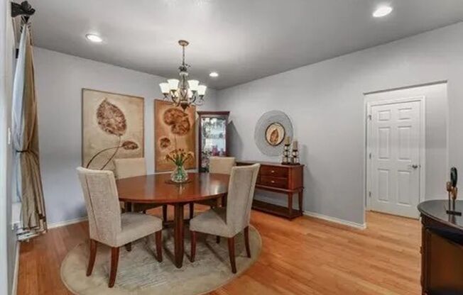 2 Bed 2.5 Bath in Lewisville