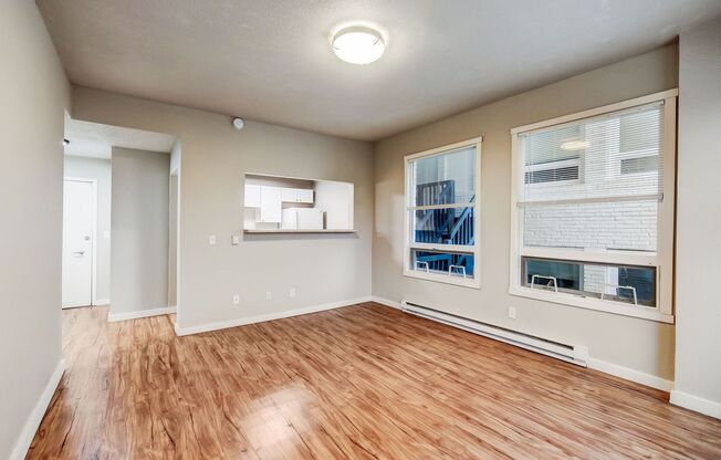 1 bed, 1 bath, 552 sqft, $1,695, Unit 306