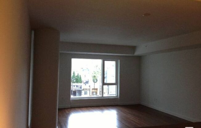 2 beds, 2 baths, 1,410 sqft, $5,500, Unit 5F