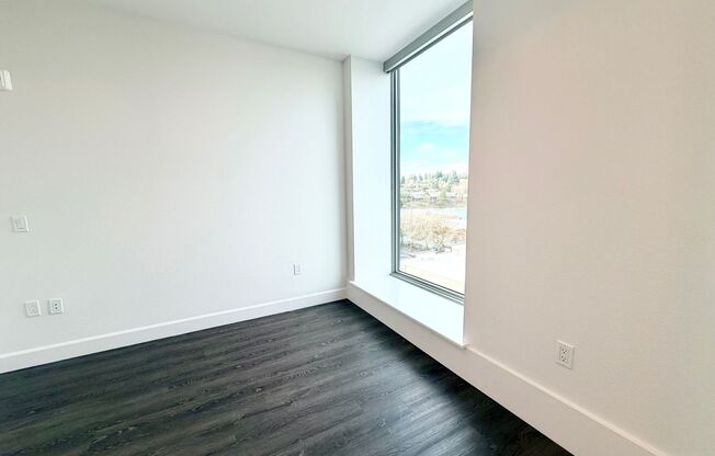1 bed, 1 bath, 453 sqft, $2,750, Unit 410-904