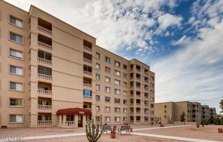 7950 E CAMELBACK Road