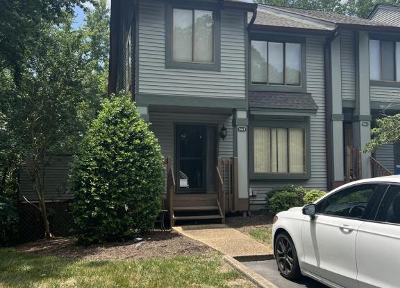363 BRIDGEWATER DR