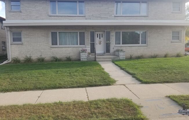 1306 - W. North Ave.