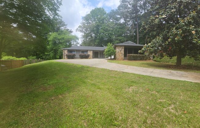 Spacious 4-Bedroom  & 2.5 Bathroom Ranch Home