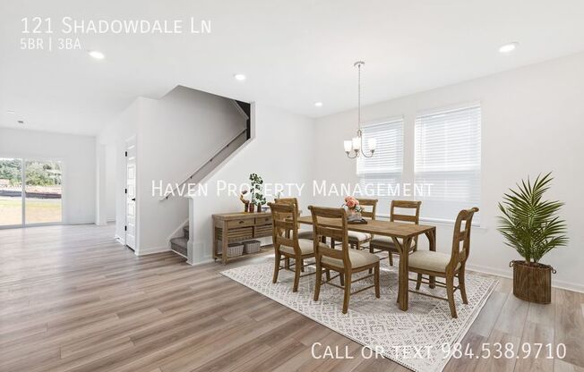 121 SHADOWDALE LN
