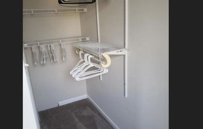 3 Bedroom 2.5 Bath Townhome Located in Middletown Village