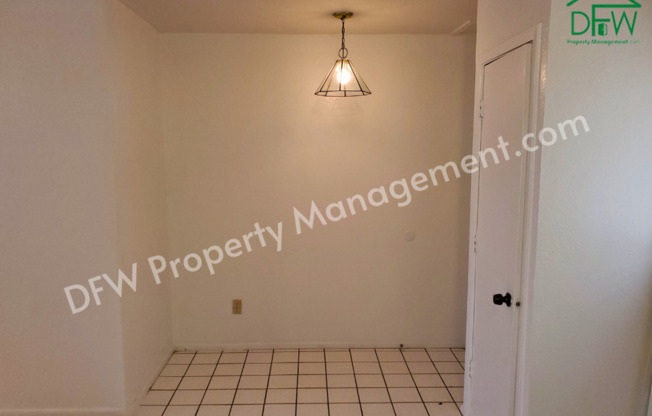 2 beds, 1.5 baths, $1,450, Unit B3