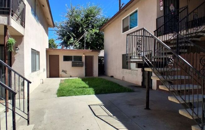 1505 E. Yale Ave.