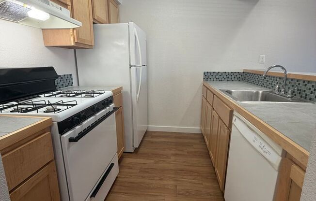 1 bed, 1 bath, 750 sqft, $1,110, Unit ABB-1-206