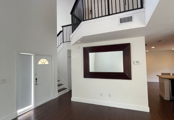 9995 NW 51 TERRACE