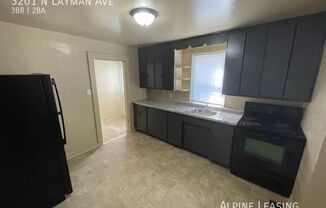 3201 N LAYMAN AVE