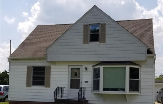 469 TERRACE DR