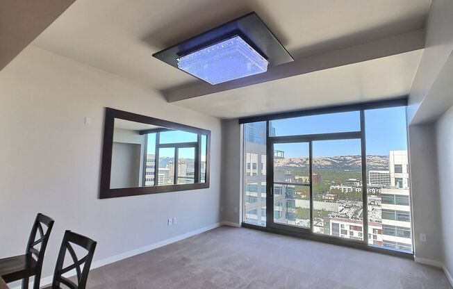 Luxury 1 Bedroom Condo at Axis on the 20th Floor – Custom Finishes Throughout, Beautiful Views!