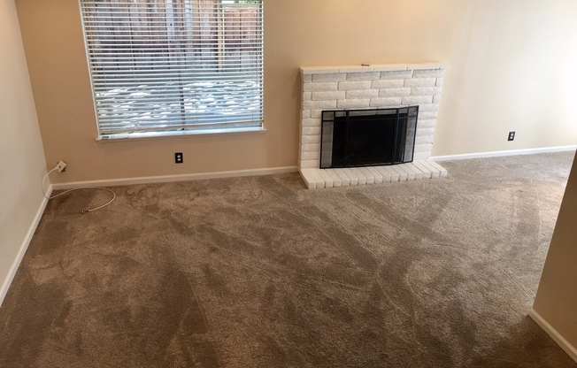 Hartz Property Management Presents: The Fabulous 131 Fountainhead Court