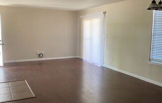 4250 Calallen Drive #3