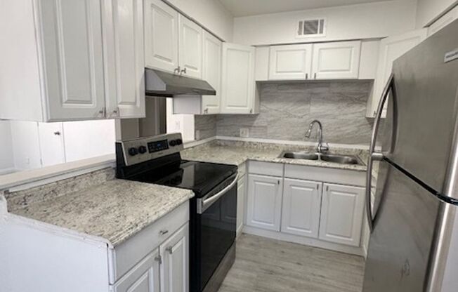 2121 Oceanus Lane