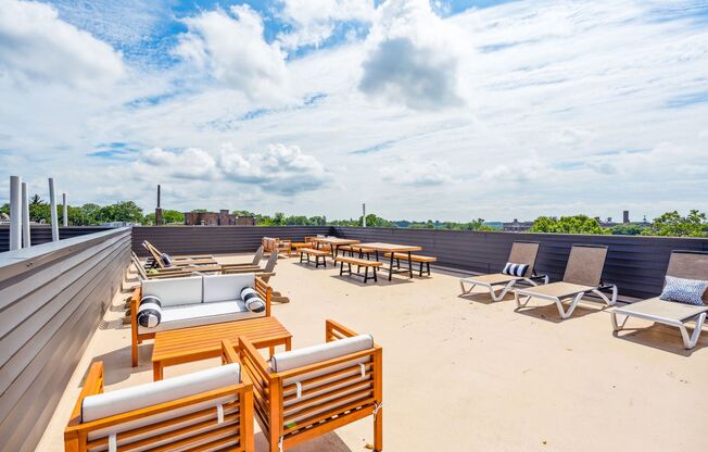 2 beds, 2 baths, 870 sqft, $1,795, Unit D03