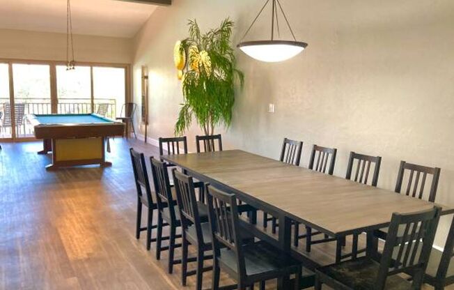 2 beds, 2 baths, 875 sqft, $1,170, Unit 217