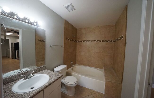 1 bed, 1 bath, $1,195, Unit Building 4