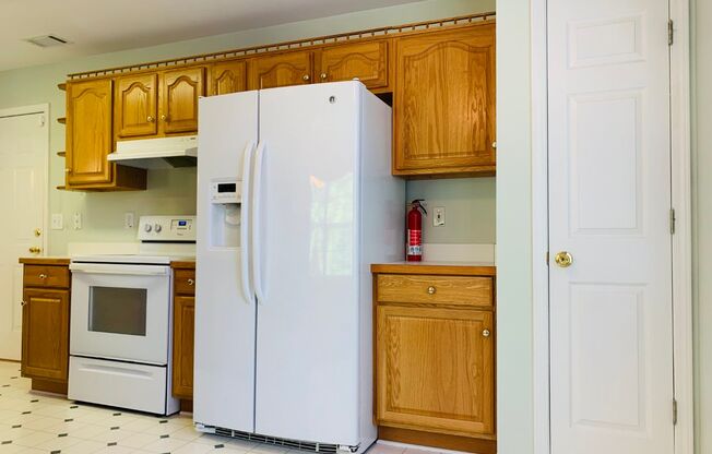 Great location! Lawncare/water is included, 3 bed, 2.5 bath, newly renovated, large kitchen, partially fenced yard, private patio!