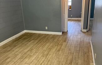 8105 N Klondyke Street