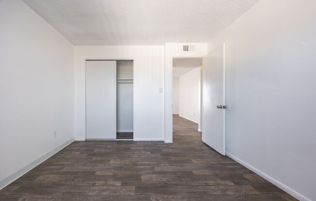2 beds, 1 bath, 780 sqft, $1,149, Unit 11502