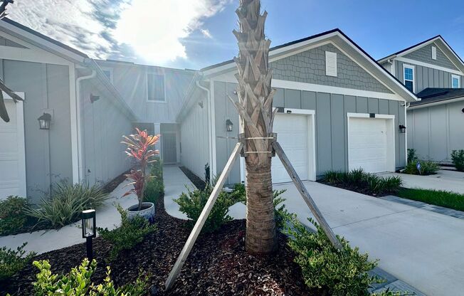 Like New 2/2 Townhome in St Johns County