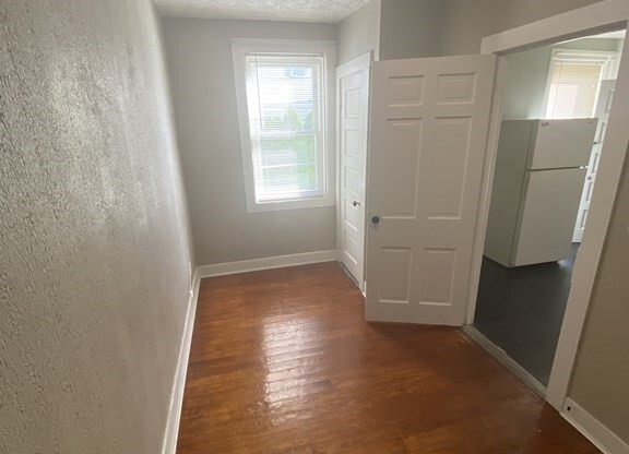 1 bed, 1 bath, 441 sqft, $1,000, Unit 1E