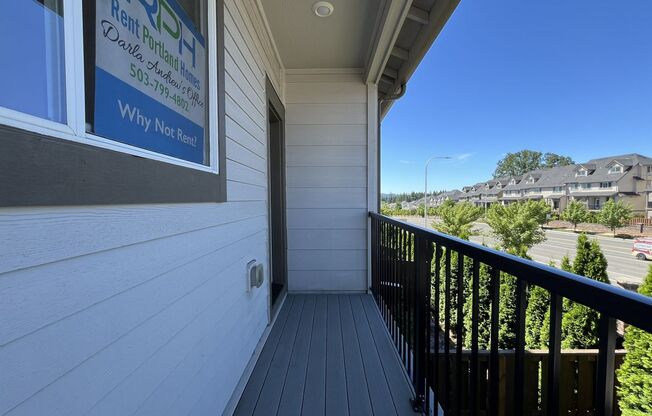 4 beds, 3.5 baths, $2,995