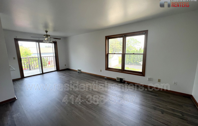 1569 WISCONSIN AVE