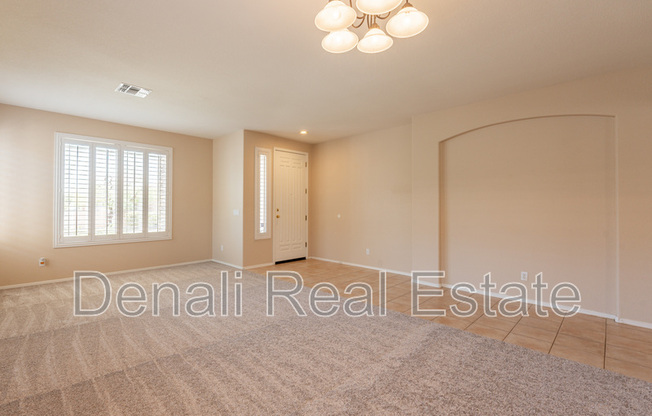 1738 W GLENHAVEN DR W
