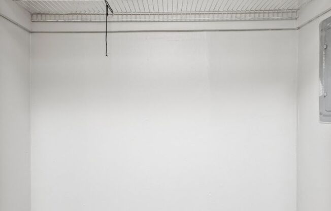 1 bed, 1 bath, 650 sqft, $1,250, Unit A16