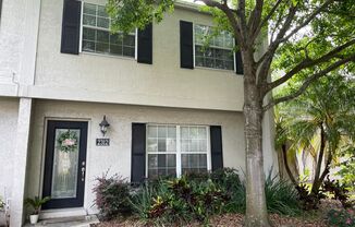 Gorgeous 3/2.5 townhome near Bayshore Blvd - Rent is reasonably negotiable, bring us an offer!