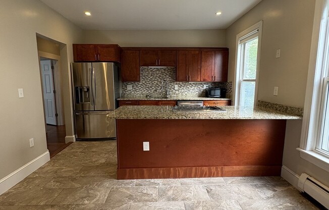 3 beds, 2 baths, 1,372 sqft, $3,700, Unit 1