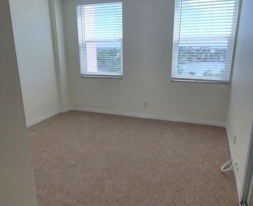 2 beds, 2 baths, $2,450, Unit # 813