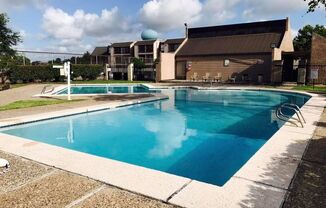 3 beds, 2 baths, 1,152 sqft, $1,375, Unit G26